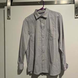Apt. 9 Men's Standard Fit Performance Long Sleeve Button Down Shirt Large